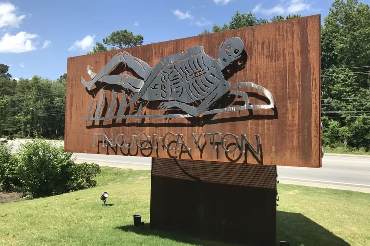 Imperial Sign Crafters custom metal outdoor business sign in North Charleston