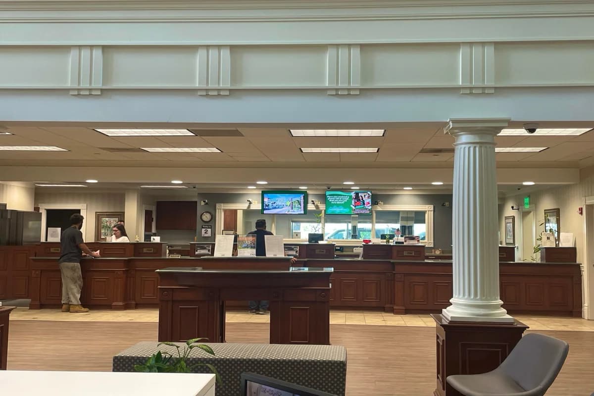 Treasury management and cash management services from FNBSC